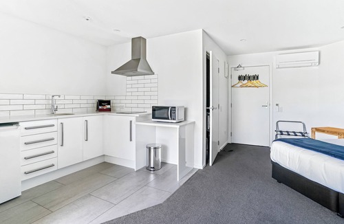 Lowburn Apartment | Central Park Apartments