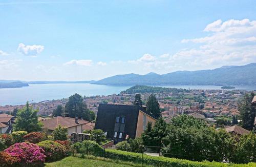 Verbania House | Chalet by Lake Maggiore with Garden Views