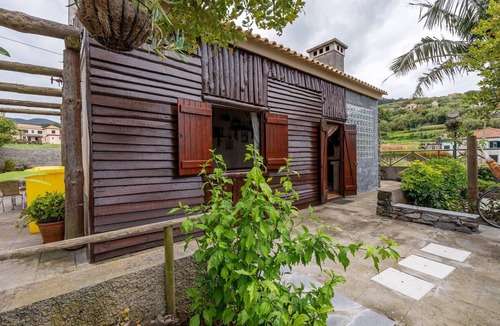 Porto Moniz Cottage | Chalet do Monte Porto Moniz by Madeira Sun Travel