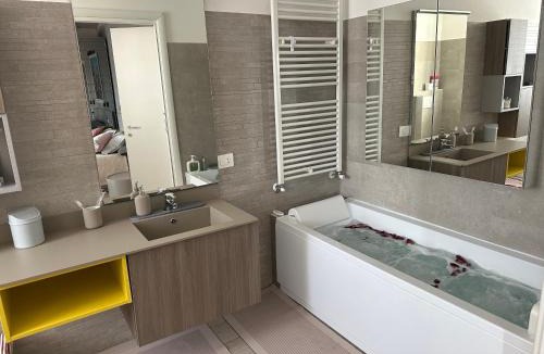 Fino Mornasco House | Charm & Relax between Lake Como and Milan