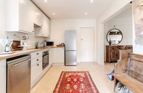 Old Somerby Cottage | Charming 2-bed countryside retreat with fireplace and walks