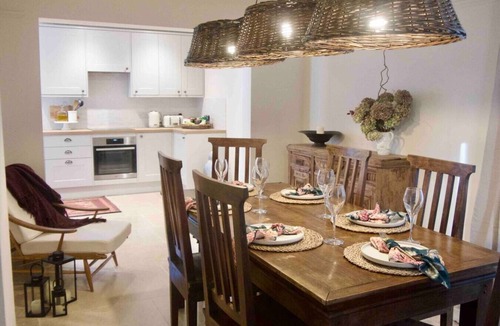 Old Somerby Cottage | Charming 2-bed countryside retreat with fireplace and walks