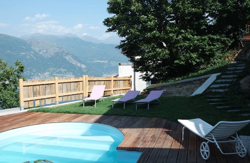 Vestreno Apartment | Charming apartment with stunning views of Lake Como