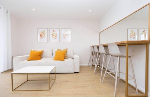 Santo Condestavel Apartment | Charming Campo de Ourique Duplex