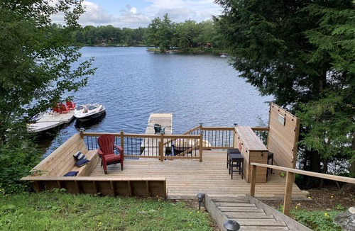 Bala Cottage | Charming Lakefront Bala Cottage