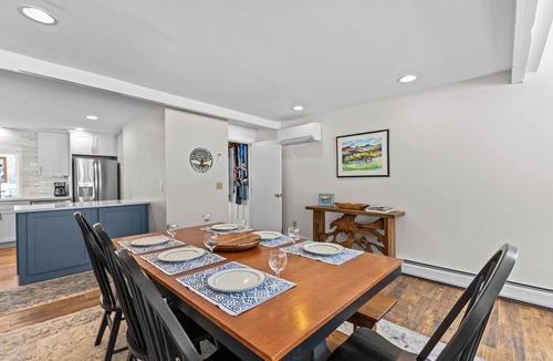Stowe Area Condo | Charming, sunny 3‑bedroom Village Green Condo