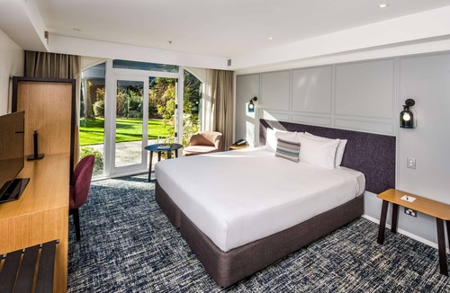 Riccarton Hotel | Chateau on the Park - Christchurch, a DoubleTree by Hilton
