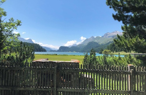 Sils-Maria Apartment | Chesa Clos – Apartment with Lake View & Large Private Garden