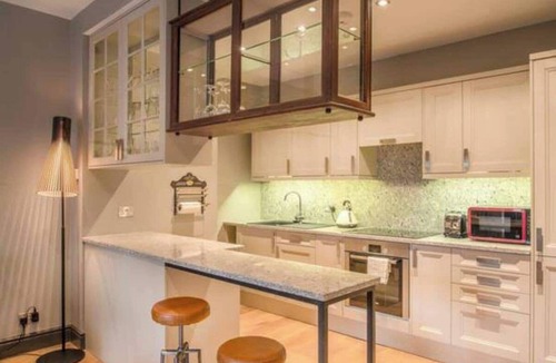Weavers Apartment | Cheshire House & Garden - 4 bed 4 bath sleeps 10