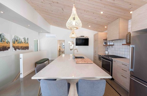 Baie-St-Paul Ski Chalet | Chez Annie 215: Panoramic Views, Spa & Trails