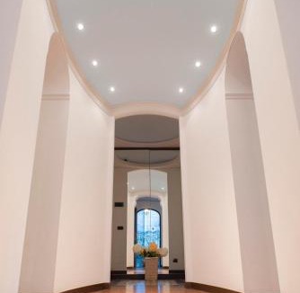 Moltrasio Apartment | Civico 55 - Free parking & Garden