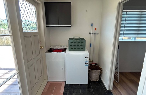 Featherston House | Classic, Comfy and Cosy 1922 Bungalow, with modern comforts, in Featherston.