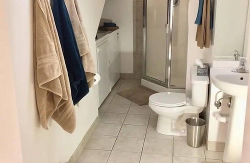 Midnapore Apartment | Clean and Cozy- 2BD/2 Full Baths Private Suite HUGE SqFt Laundry Full Kitche