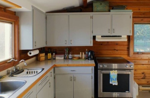 Waupoos House | Clifton House - Waterfront Family home in PEC