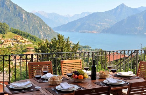 Menaggio House | Clubhouse, Menaggio, Italy