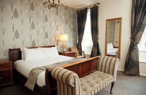 Stony Stratford Hotel | Cock Hotel Stony Stratford by Greene King Inns