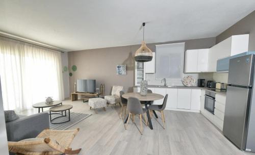 Gerakini Apartment | Cocoon Elegant Living