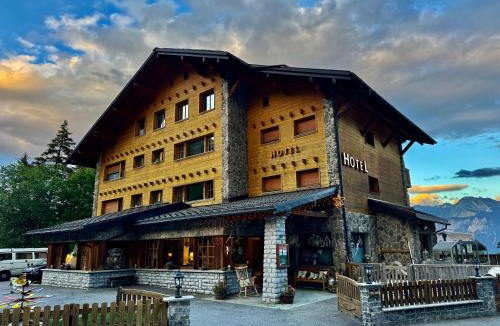 Randogne House | Colorado Riders Chalet