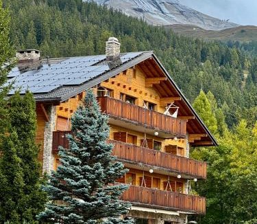 Randogne House | Colorado Riders Chalet