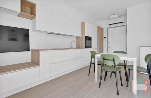 Greco Apartment | [COM44] Historic Milan: Bright Apartment