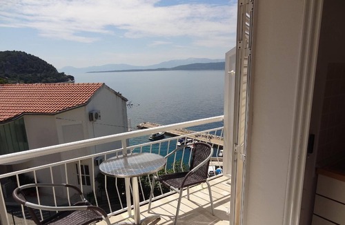 Zivogosce Apartment | Comfortable studio apartment with sea view