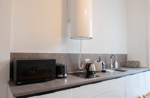 Citta Bassa Apartment | Comfortable tastefully furnished apartment in a strategic position