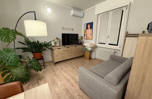 Lipomo Apartment | Como's Hill Apartments