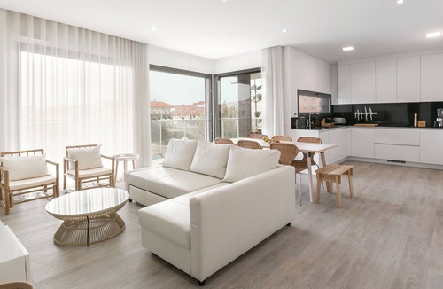 Peniche Apartment | Consolação Wave Beach House - Sea view Pool