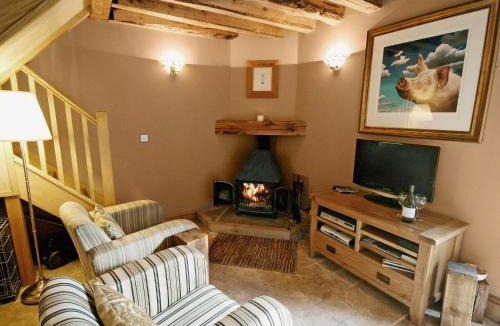 Crich House | Cornstore Cottage