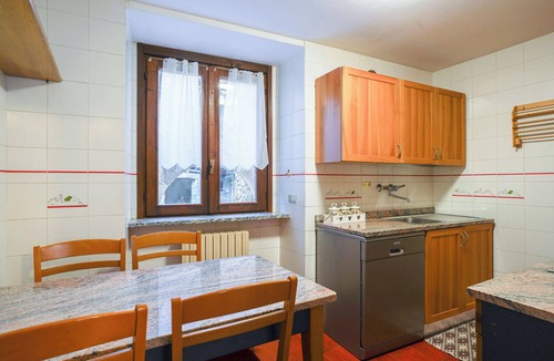 Cassina Valsassina Apartment | Corte Antica - Appartamento Ranza P1