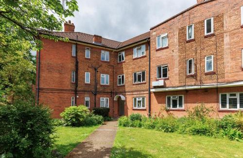 Wembley Park Apartment | Cosy 3 bedroom Flat at Wembley Stadium