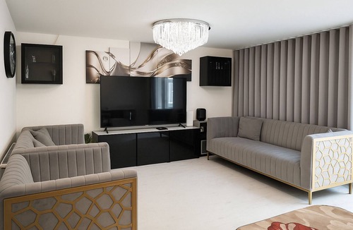 Headstone North House | Cosy 5 bedroom, 3 bathroom next to Harrow Museum