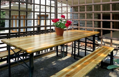 Mergozzo Apartment | Cosy apartment for 6 guests with WIFI, TV, terrace, pets allowed and parking