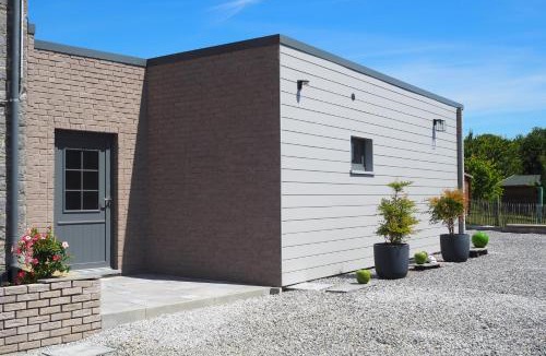 Anhee House | Couette et fourchette-Gite-Jacuzzi et jardin à Maredsous