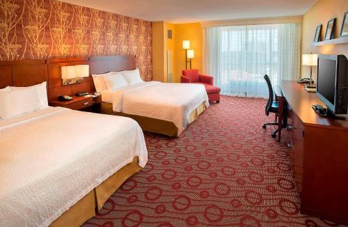 Fallsview Hotel | Courtyard by Marriott Niagara Falls