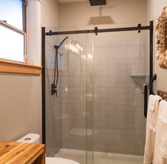 Chemainus House | Cowichan Valley Guest Cottage