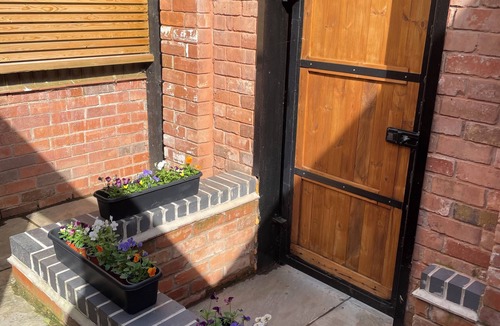 Lillington House | Cozy 1-bedroom bungalow in charming Leamington Spa with WiFi
