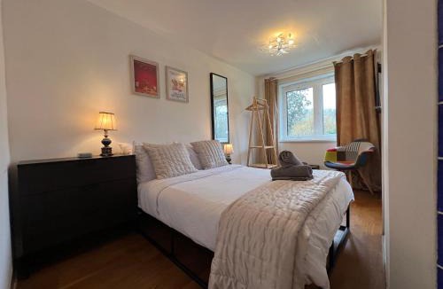 Brondesbury Apartment | Cozy apartment near Central London