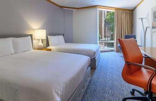 Ossining Hotel | Cozy Boutique Getaway with Convenient Local Access | 3 Comfortable Double Rooms