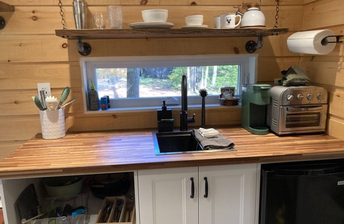 Dwight House | Cozy cabin on Oxtongue River; Heron Cottage