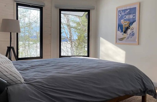 La Conception Ski Chalet | Cozy chalet on a lake close to Tremblant