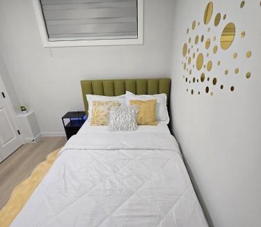 Southwest Calgary Apartment | Cozy Modern Spacious 2 Bedroom and full kitchen in Southwest Calgary