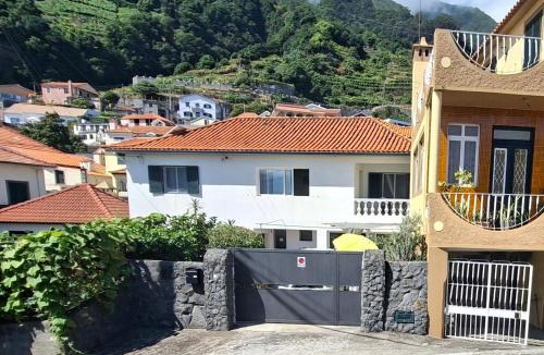 Porto Moniz Apartment | Cozy Studio - Chalé Seixal