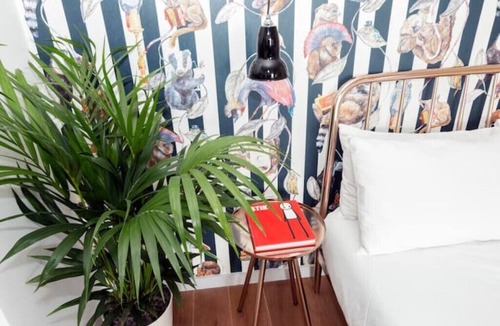 Weavers Apartment | Crashpads Shoreditch Mini Loft 3