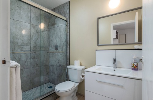Crofton Hotel | Croftinn & Motel