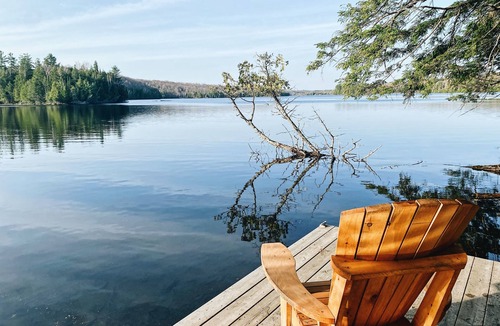 Tudor and Cashel Cabin | Crow's Head