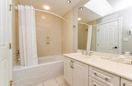 Courtenay Resort | Crown Isle Resort & Golf Community