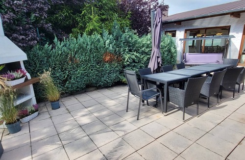 Niedenstein House | D&B staycation Ferienpark Modern apartment "Die Kugel" (child- pet friendly)