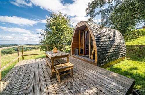 Hulland Ward House | Damson Pod at Mulino Lodge - Farm & Retreat