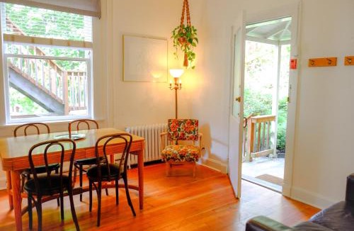 Nelson Hostel | Dancing Bear Inn